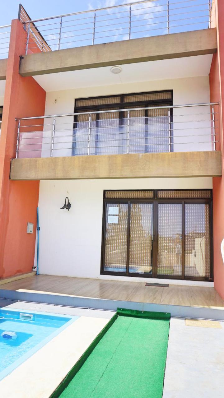 Palmyre Residence 7 & 8 Licensed By Tourism Authority 10071 Flic en Flac Exterior photo